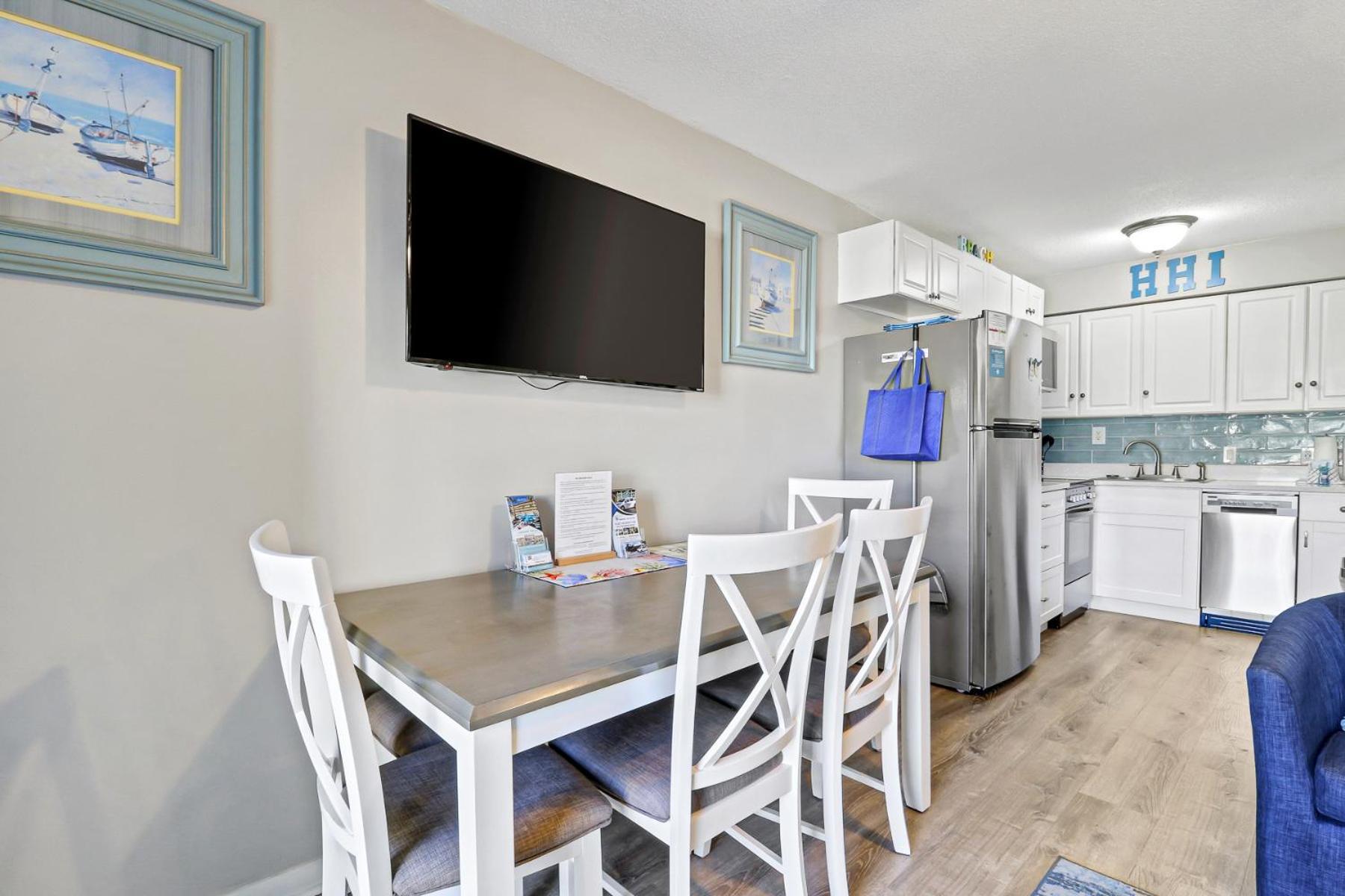 The Breakers #220 Beach Condo, Beautiful Ocean View At Coligny Beach, 4 N Forest Beach Drive Hilton Head, Walk To All Shops Restaurants, Renovated Jan 2024, Vacation Rental Hhi Llc Hilton Head Island Exterior foto