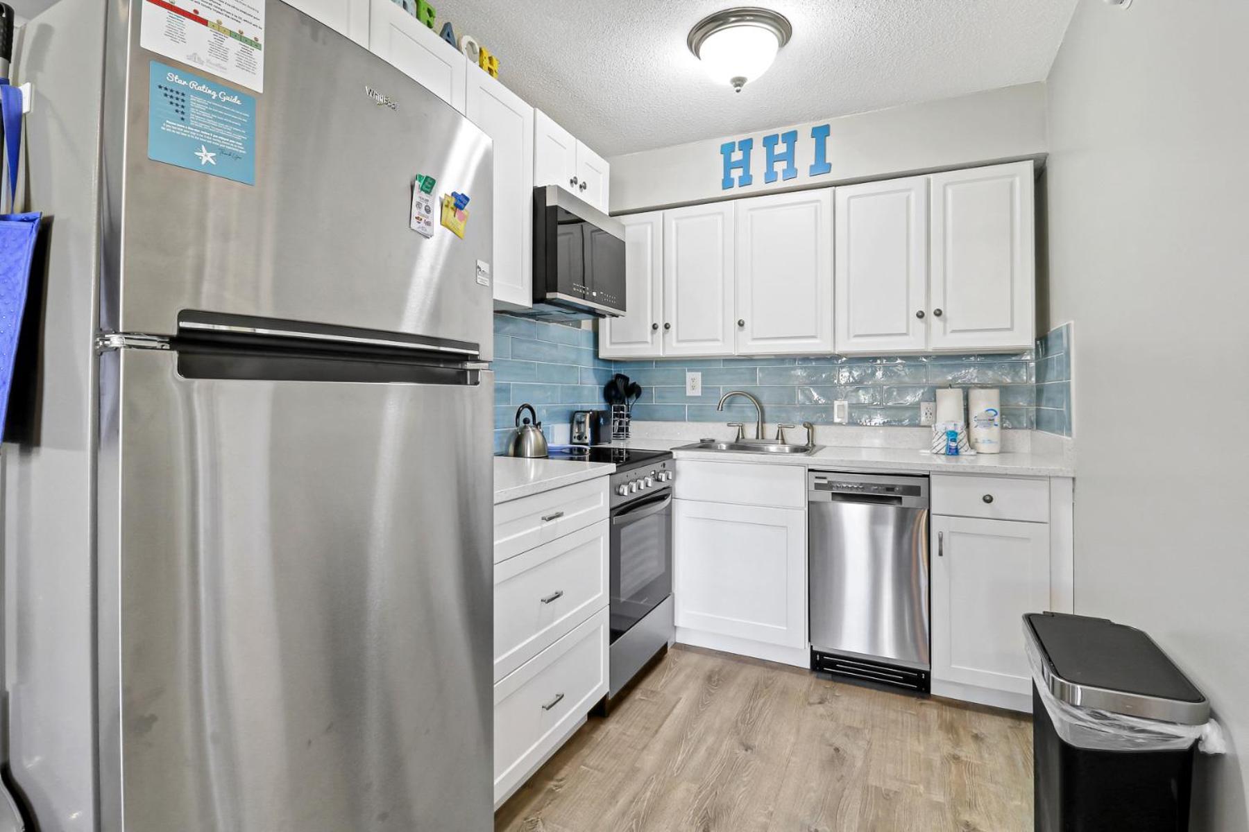 The Breakers #220 Beach Condo, Beautiful Ocean View At Coligny Beach, 4 N Forest Beach Drive Hilton Head, Walk To All Shops Restaurants, Renovated Jan 2024, Vacation Rental Hhi Llc Hilton Head Island Exterior foto